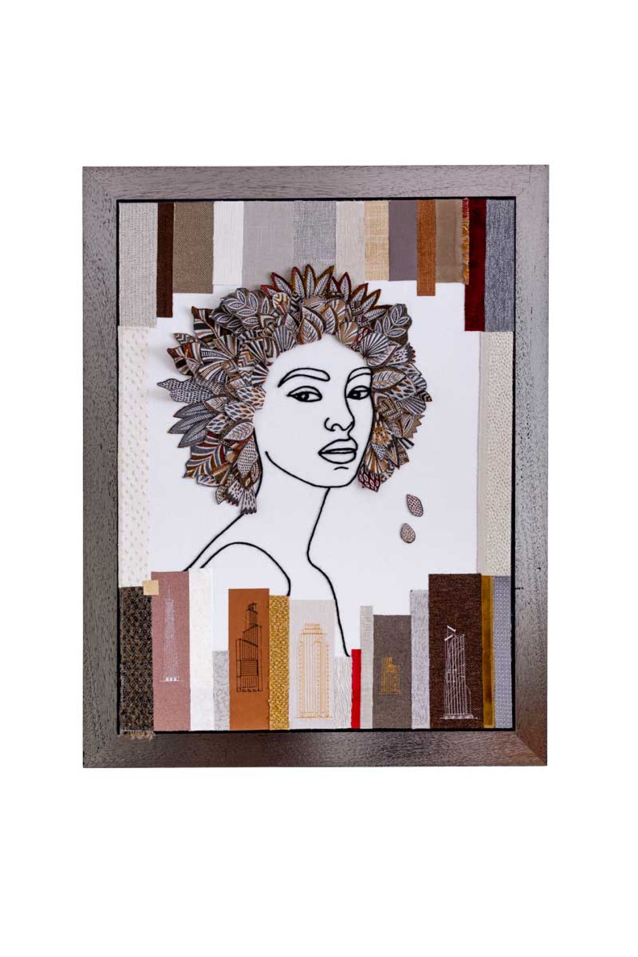 Circular composition of nature inspired wall art for interiors